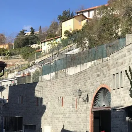 Апартаменты Vista Mare Dalla Pigna Bilocale In Centro *
